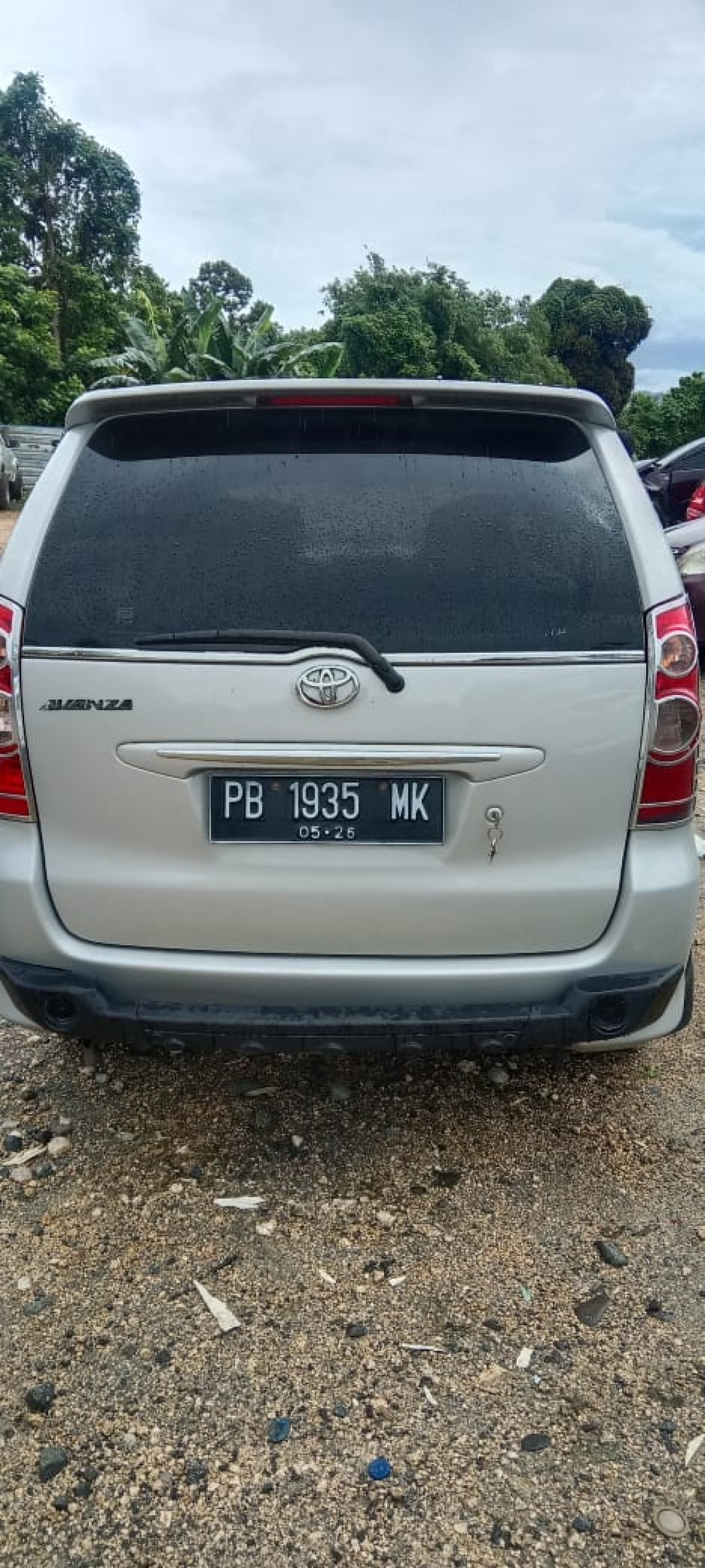 TOYOTA AVANZA G