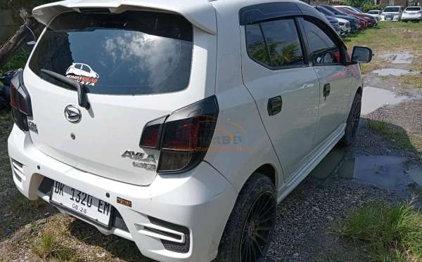 DAIHATSU AYLA 1.2R