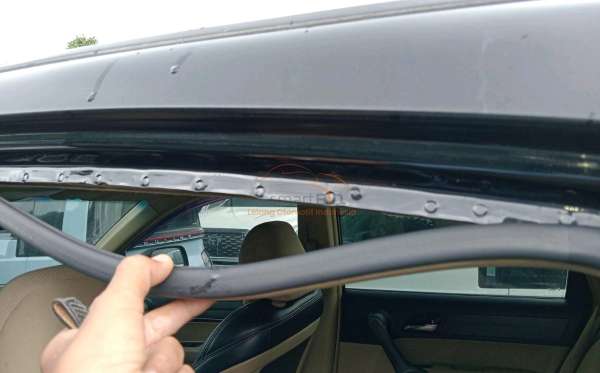 HONDA  CR-V  RE1 2WD 2.4 A/T