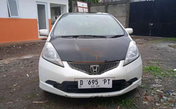 HONDA  JAZZ  GE8 1.5 E