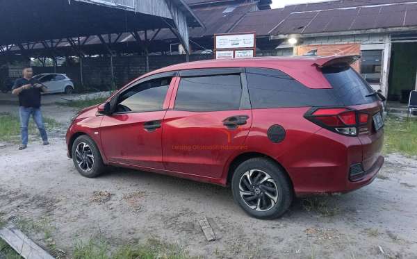 HONDA MOBILIO DD4 1.5 S