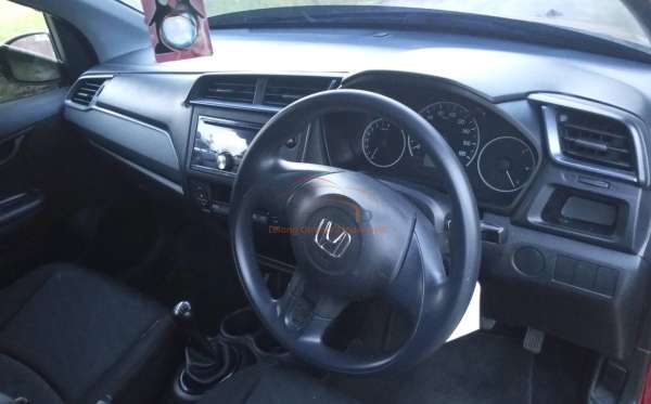 HONDA MOBILIO DD4 1.5 S