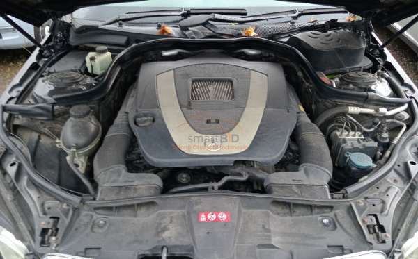 MERCEDES BENZ E 300 CKD AT