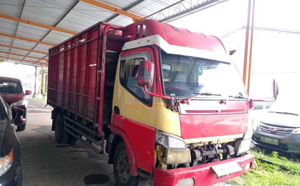 MITSUBISHI COLT DIESEL FE 74