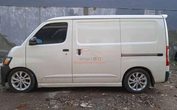 DAIHATSU GRAN MAX BLIND VAN