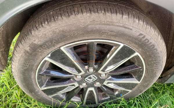 HONDA DG48 1.5 RS CVT Z