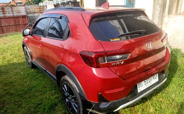 HONDA DG48 1.5 RS CVT Z