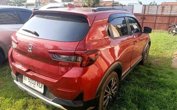 HONDA DG48 1.5 RS CVT Z