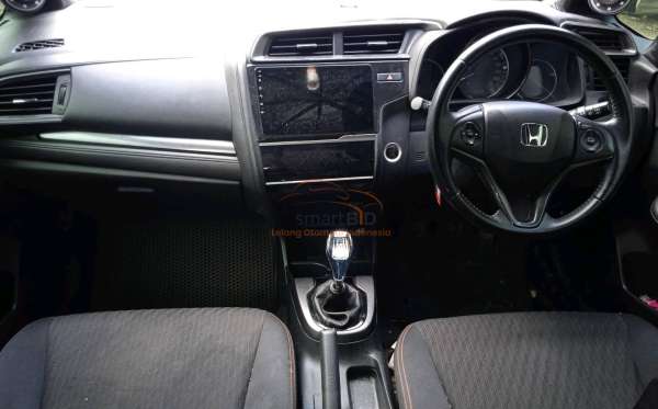 HONDA JAZZ GK5 1.5 RS