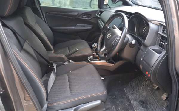 HONDA JAZZ GK5 1.5 RS