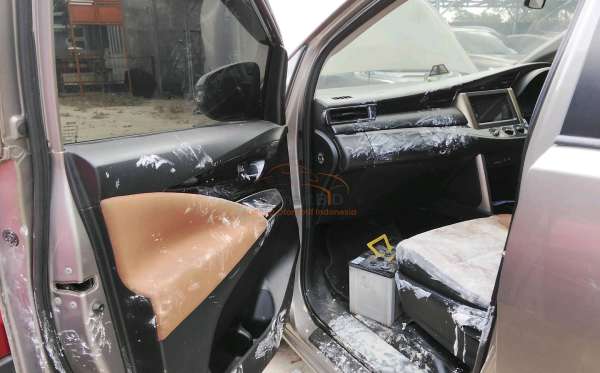 TOYOTA  KIJANG  INNOVA G