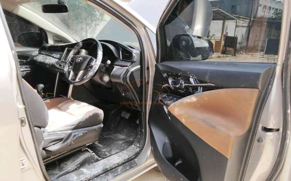 TOYOTA  KIJANG  INNOVA G