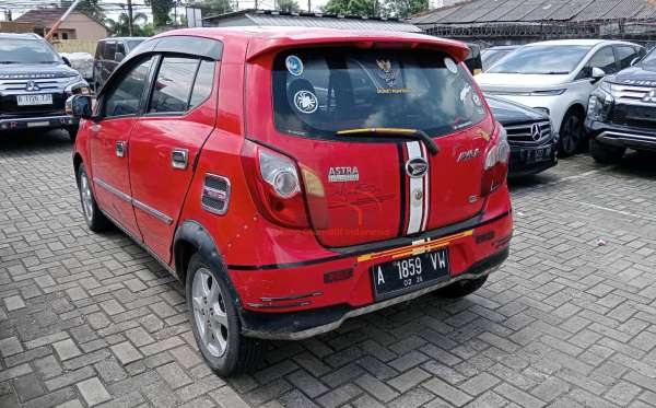 DAIHATSU AYLA 1.0 X