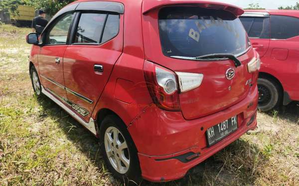 DAIHATSU AYLA 1.0 X