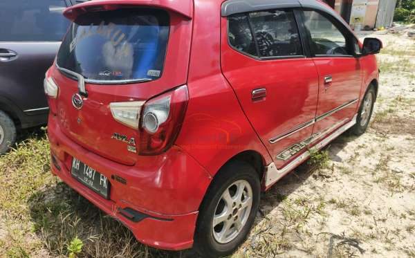 DAIHATSU AYLA 1.0 X