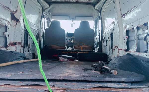 DAIHATSU GRAN MAX BLIND VAN