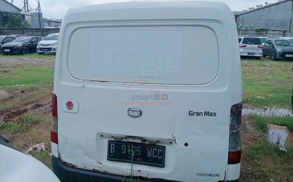 DAIHATSU GRAN MAX BLIND VAN