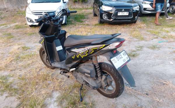 HONDA  BEAT STREET