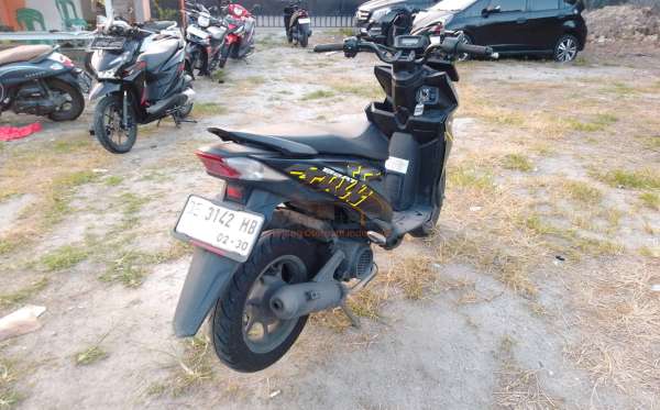 HONDA  BEAT STREET