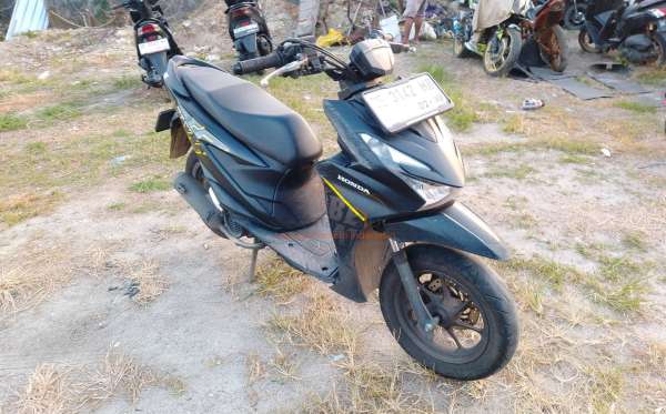 HONDA  BEAT STREET