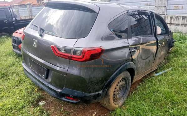 HONDA BR-V DG3 1.5L S