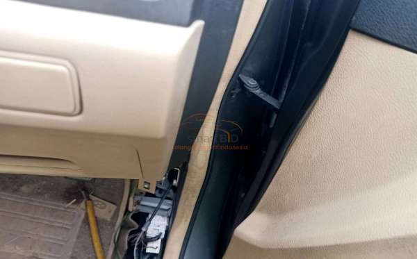 HONDA CR-V RE1 2WD 2.0 A/T