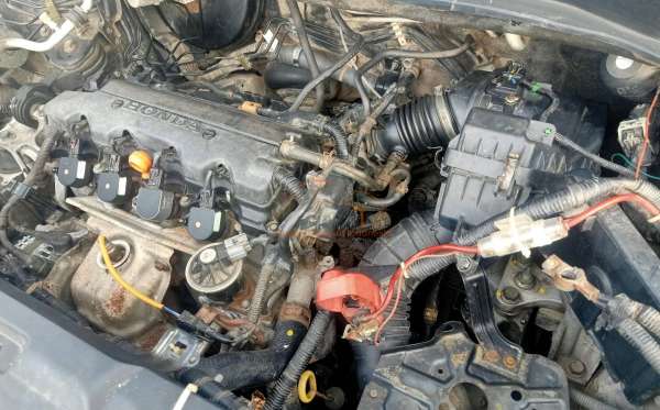 HONDA CR-V RE1 2WD 2.0 A/T