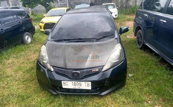 HONDA JAZZ GE8 1.5 E