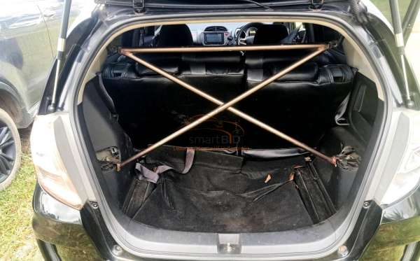 HONDA JAZZ GE8 1.5 E