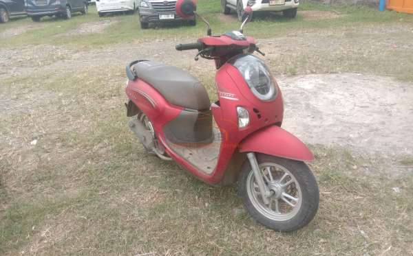 HONDA SCOOPY CW