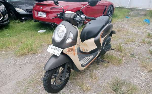 HONDA SCOOPY