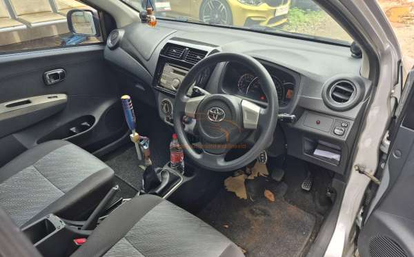 TOYOTA AGYA G