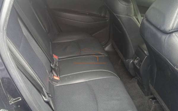 TOYOTA COROLLA CROSS HYBRID