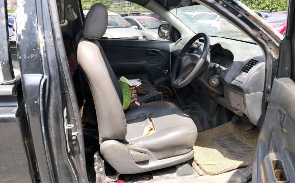 TOYOTA HILUX PICK UP