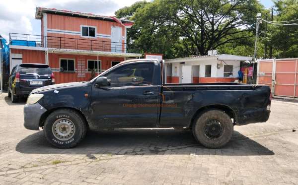 TOYOTA HILUX PICK UP