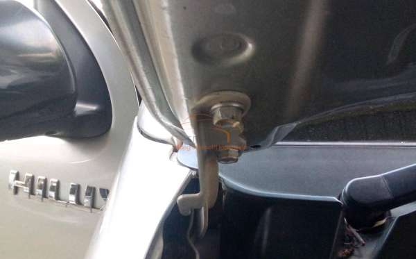 TOYOTA HILUX DOUBLE CABIN