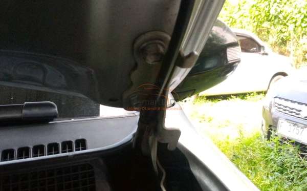 TOYOTA HILUX DOUBLE CABIN