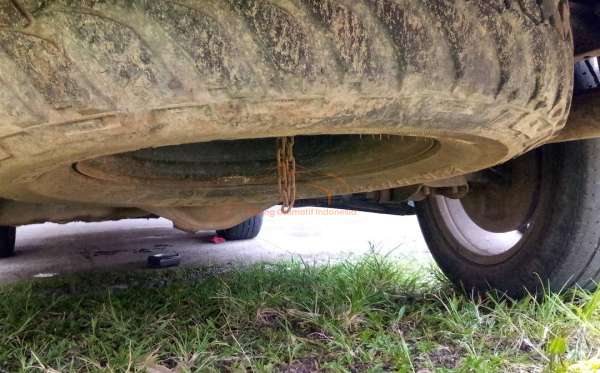 TOYOTA HILUX DOUBLE CABIN