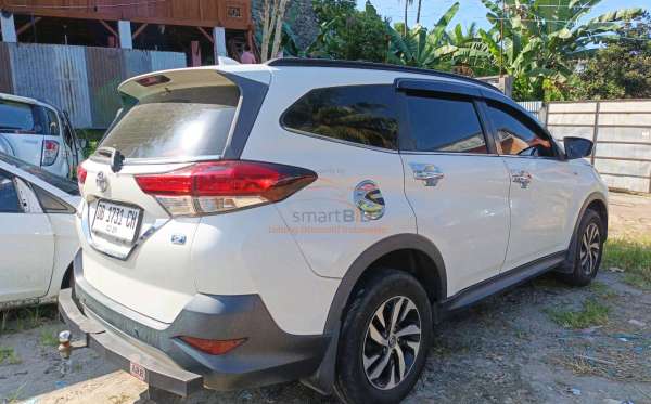 TOYOTA RUSH 1.5 G A/T