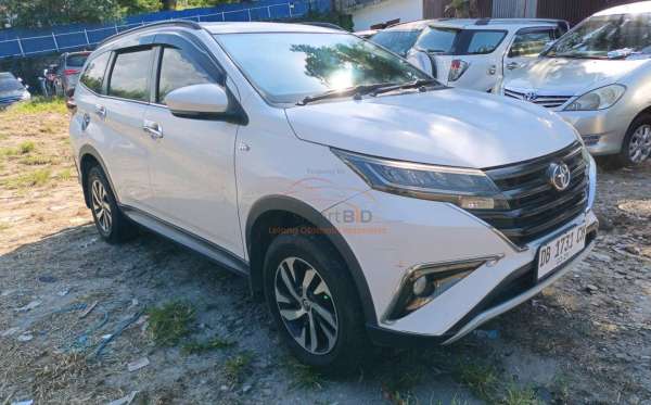 TOYOTA RUSH 1.5 G A/T