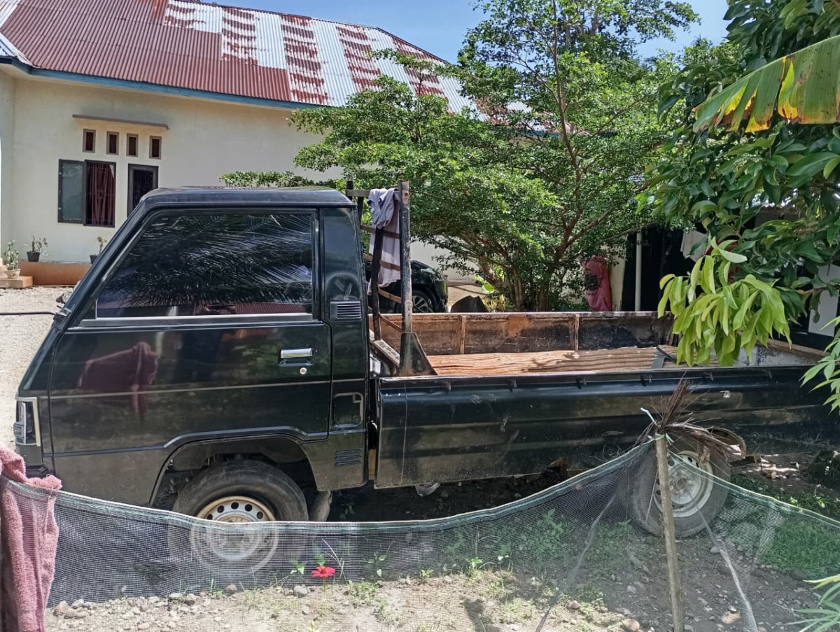 MITSUBISHI  L 300 L300 PU FB-R (4X2)