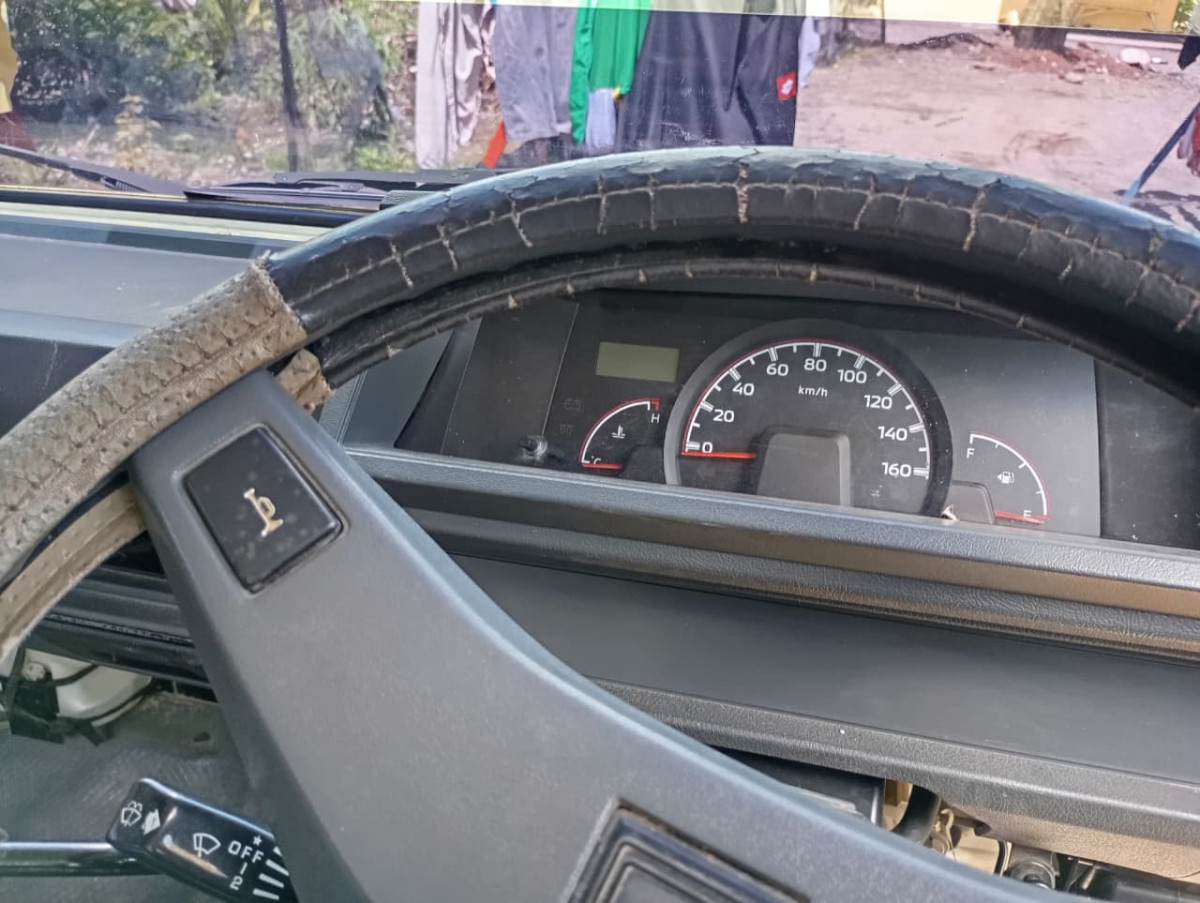 MITSUBISHI  L 300 L300 PU FB-R (4X2)