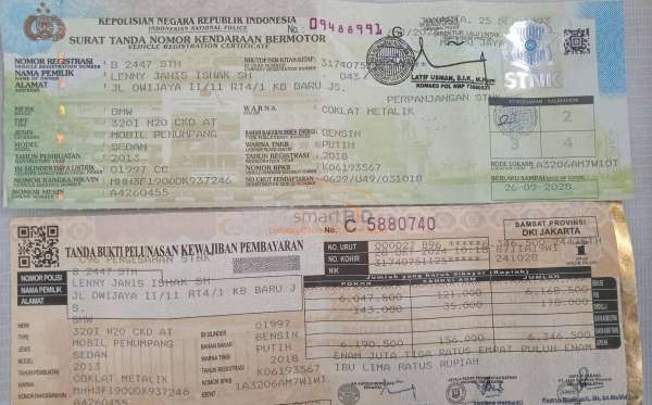 BMW  320I N20 CKD AT