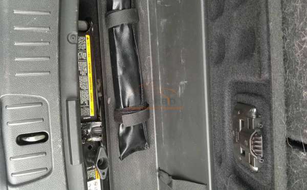 CHEVROLET 2.0 L A/T FL