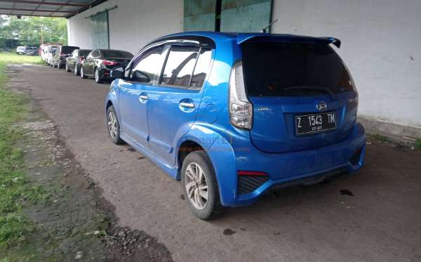 DAIHATSU SIRION