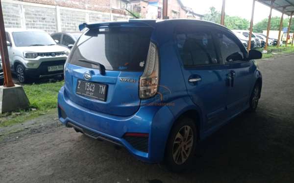 DAIHATSU SIRION