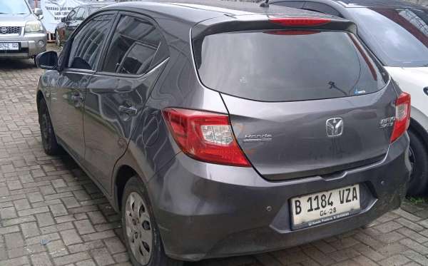 HONDA  BRIO  SATYA 1.2 S