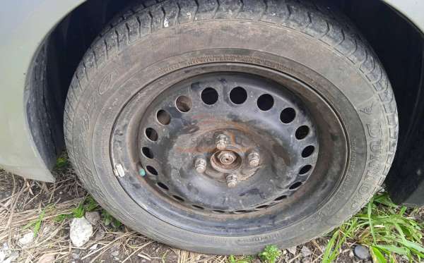 HONDA  MOBILIO  DD4 1.5E