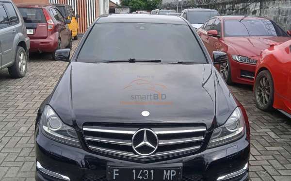 MERCEDES BENZ C 200