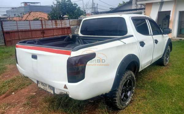 MITSUBISHI DC HDX 4X4